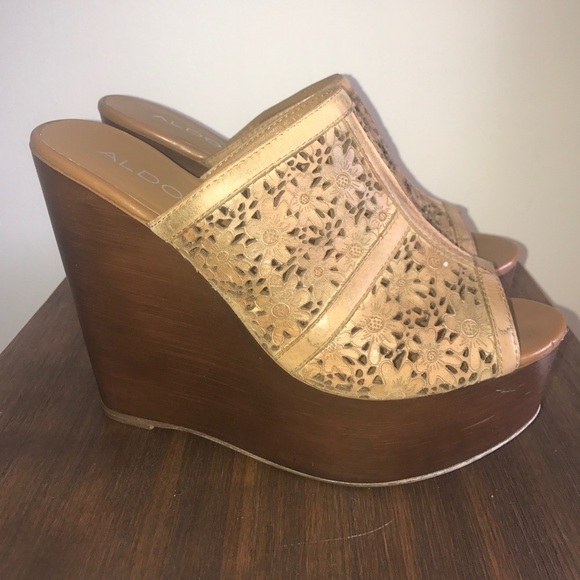 Shoes - Aldo wedge heels